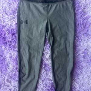 Under Armour Charcoal Leggings capris